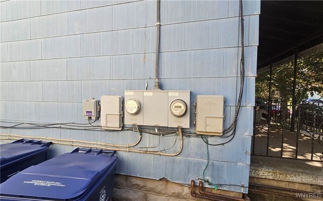 33 Schiller Street, Buffalo, NY 14206