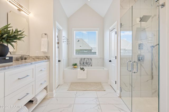 102 Fresh Fields Lane, Lafayette, LA 70503