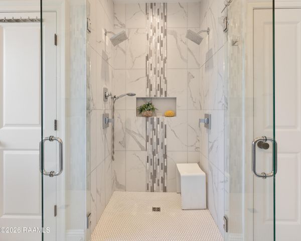 102 Fresh Fields Lane, Lafayette, LA 70503