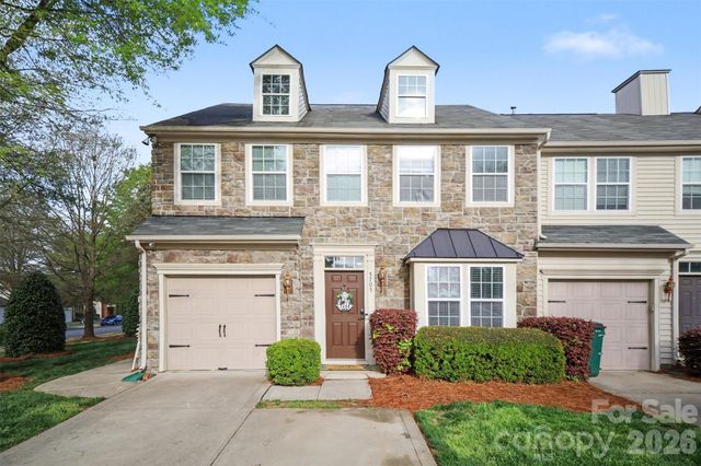 5705 Mossdale Lane, Charlotte, NC 28278