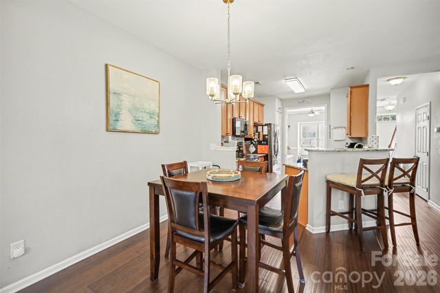 5705 Mossdale Lane, Charlotte, NC 28278