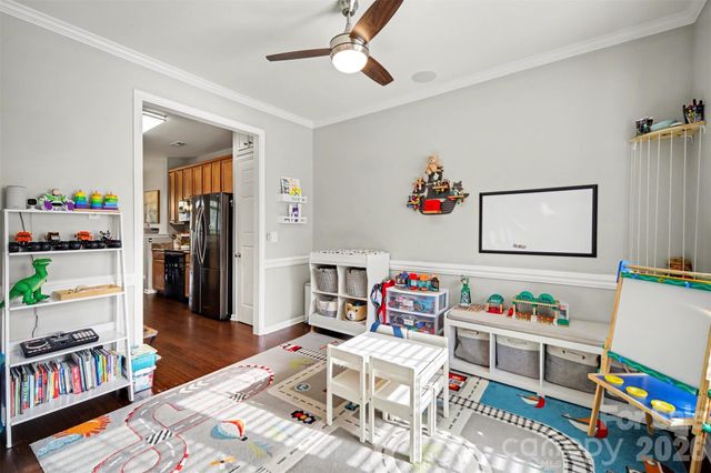 5705 Mossdale Lane, Charlotte, NC 28278