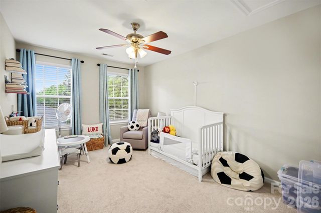 5705 Mossdale Lane, Charlotte, NC 28278