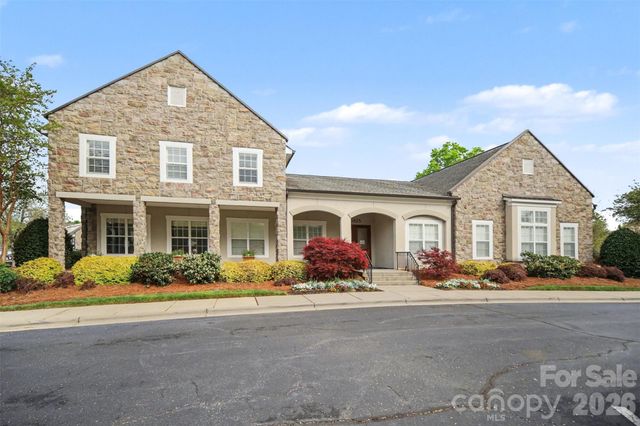 5705 Mossdale Lane, Charlotte, NC 28278