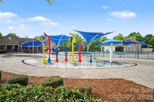 5705 Mossdale Lane, Charlotte, NC 28278