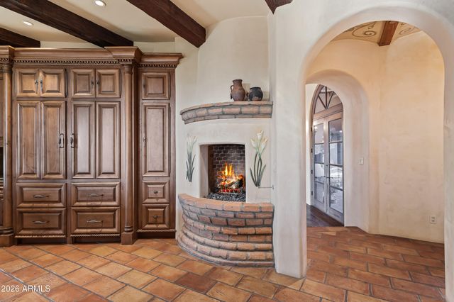 3900 E BETHANY HOME Road, Paradise Valley, AZ 85253