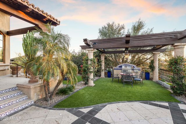 3900 E BETHANY HOME Road, Paradise Valley, AZ 85253