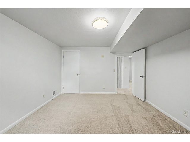 6482 W 80th Dr 201, Arvada, CO 80003