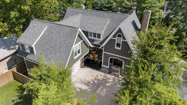 1422 Clifton Ln, Nashville, TN 37215