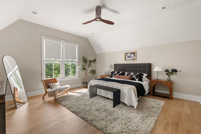 1422 Clifton Ln, Nashville, TN 37215