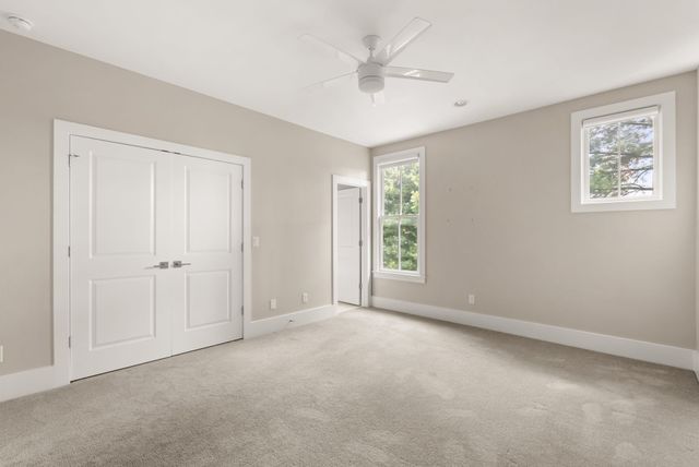1422 Clifton Ln, Nashville, TN 37215