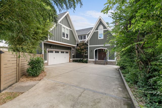 1422 Clifton Ln, Nashville, TN 37215