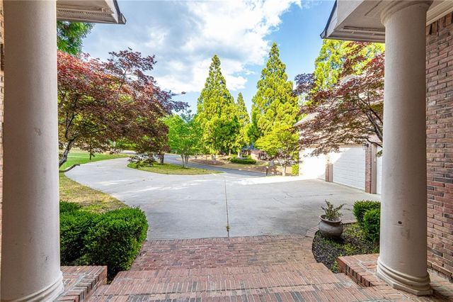 1483 Jones Road, Roswell, GA 30075