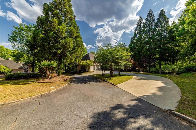 1483 Jones Road, Roswell, GA 30075