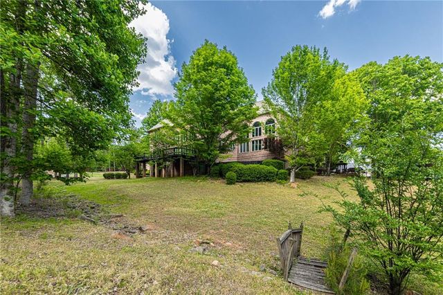 1483 Jones Road, Roswell, GA 30075