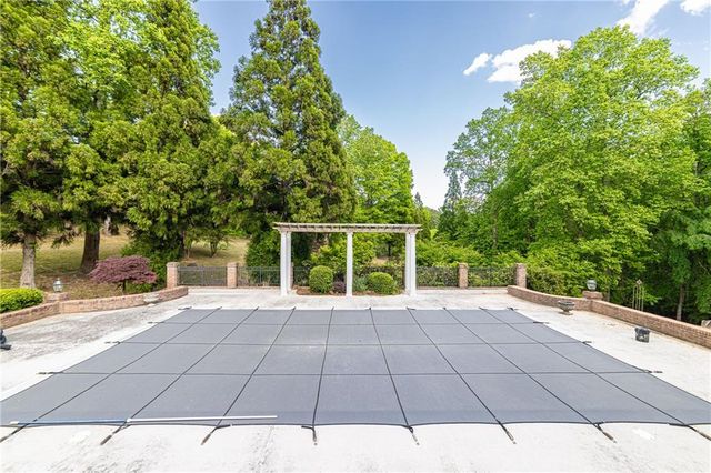 1483 Jones Road, Roswell, GA 30075