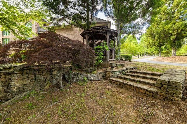 1483 Jones Road, Roswell, GA 30075