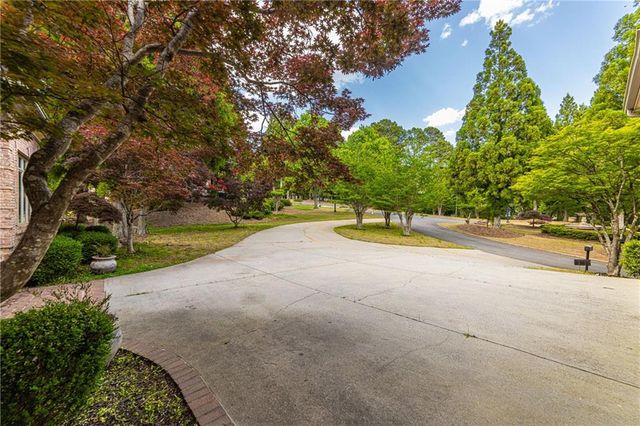 1483 Jones Road, Roswell, GA 30075