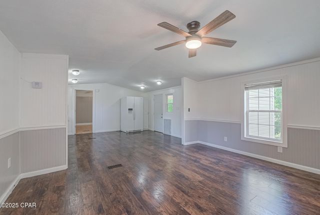 255 N Highway 22 A, Panama City, FL 32404