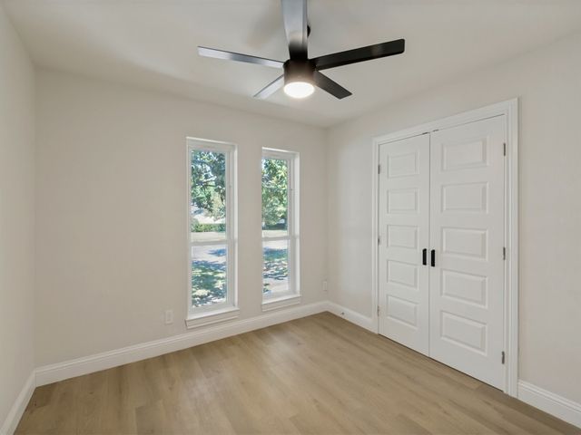 9008 Flicker Lane, Dallas, TX 75238