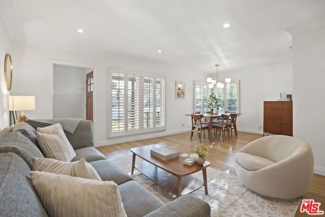 11595 Morrison Street, Valley Village, CA 91601