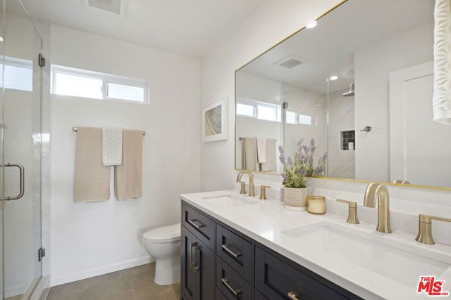 11595 Morrison Street, Valley Village, CA 91601