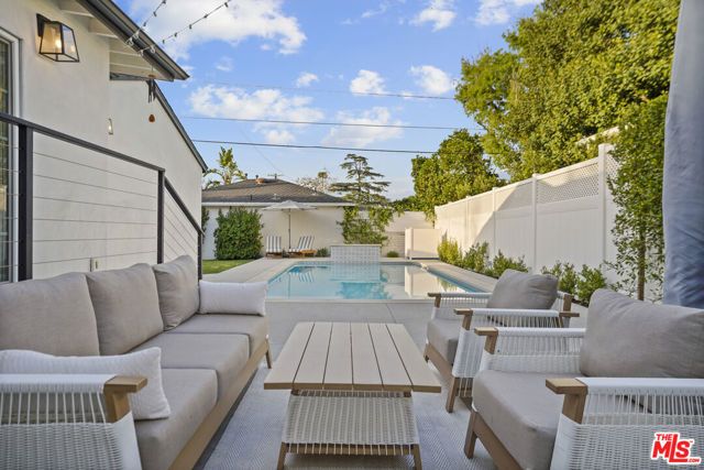 11595 Morrison Street, Valley Village, CA 91601