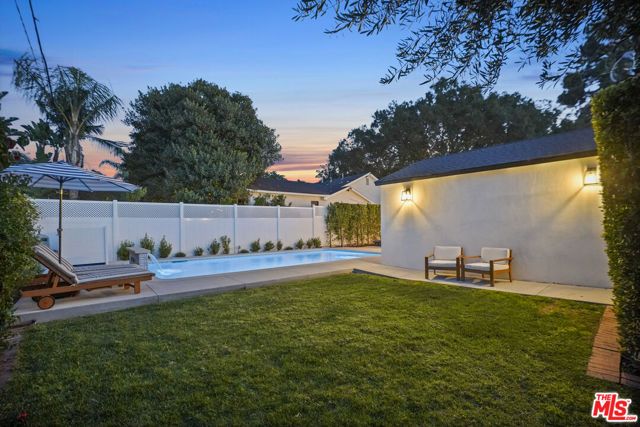 11595 Morrison Street, Valley Village, CA 91601