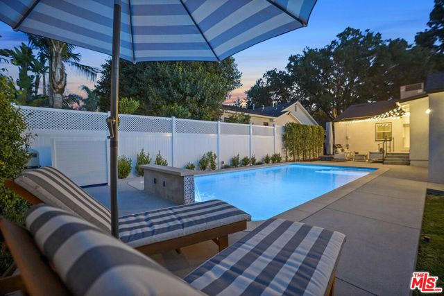 11595 Morrison Street, Valley Village, CA 91601