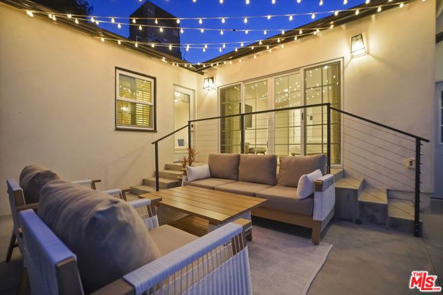 11595 Morrison Street, Valley Village, CA 91601