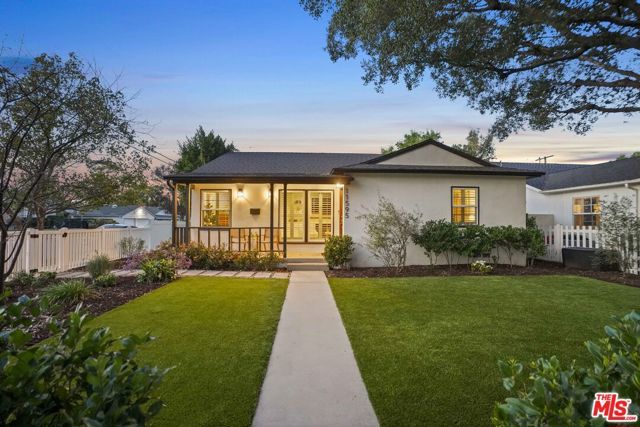 11595 Morrison Street, Valley Village, CA 91601