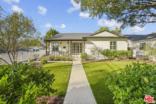 11595 Morrison Street, Valley Village, CA 91601