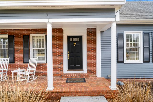 15 Wright Acres Road, Bedford, NH 03110