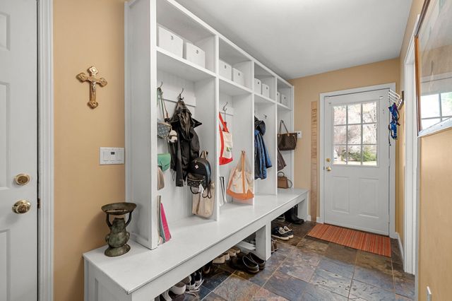 15 Wright Acres Road, Bedford, NH 03110