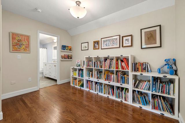 15 Wright Acres Road, Bedford, NH 03110