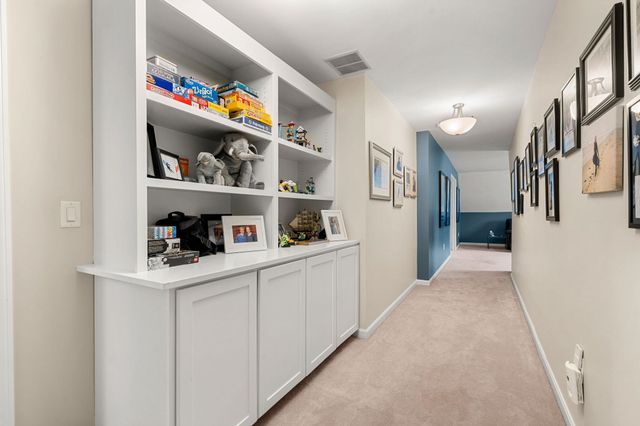 15 Wright Acres Road, Bedford, NH 03110