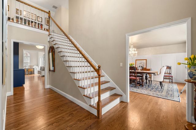 15 Wright Acres Road, Bedford, NH 03110