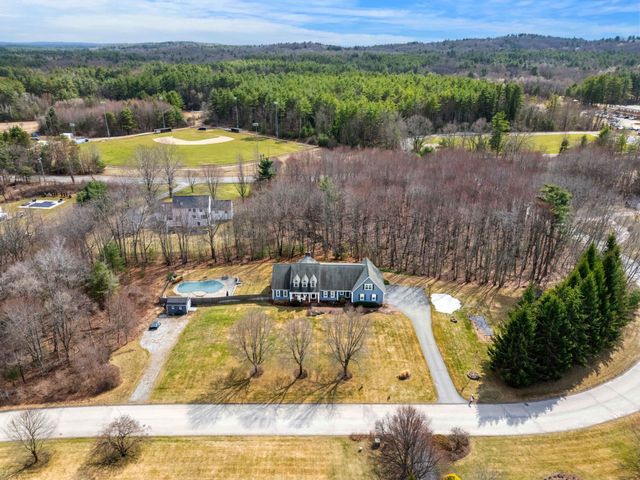 15 Wright Acres Road, Bedford, NH 03110
