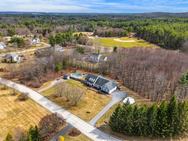 15 Wright Acres Road, Bedford, NH 03110