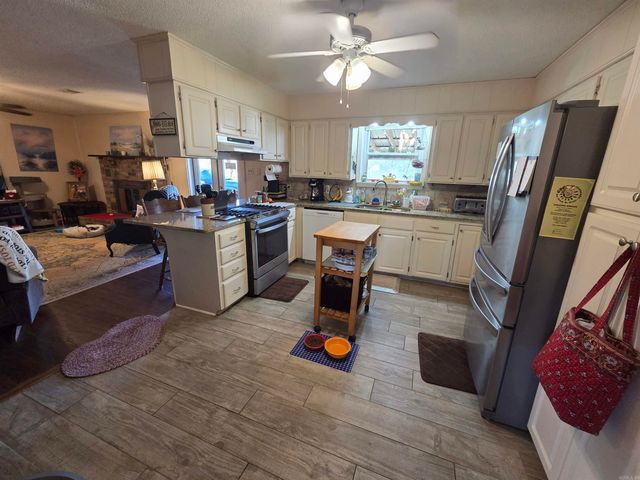 10 Leaning Pines Rd, Cabot, AR 72023