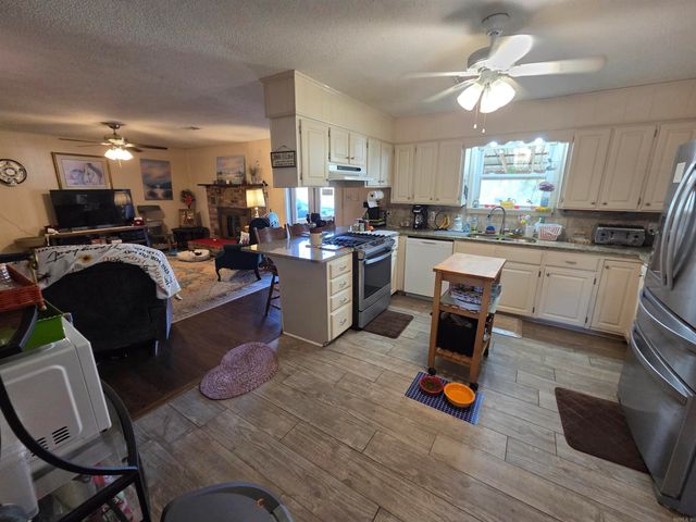 10 Leaning Pines Rd, Cabot, AR 72023