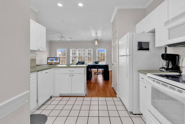 4868 Dahlia Ct Apt 203, Myrtle Beach, SC 29577