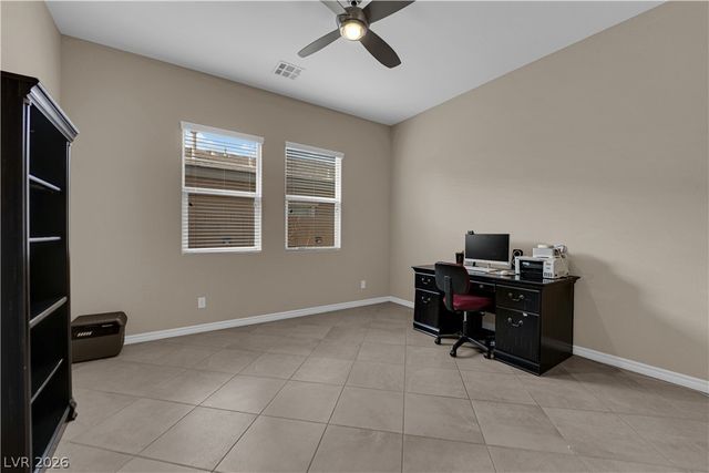 512 Heritage Bridge Avenue, Henderson, NV 89011