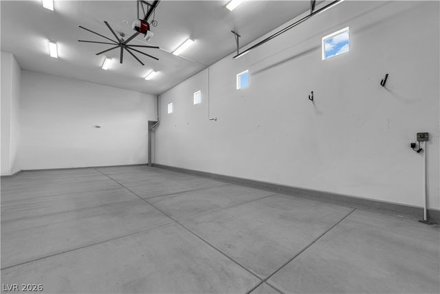 512 Heritage Bridge Avenue, Henderson, NV 89011