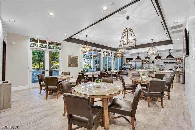 512 Heritage Bridge Avenue, Henderson, NV 89011