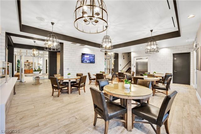 512 Heritage Bridge Avenue, Henderson, NV 89011