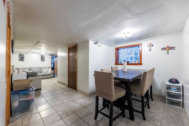 5816 S California Avenue, Chicago, IL 60629