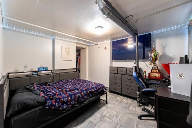 5816 S California Avenue, Chicago, IL 60629