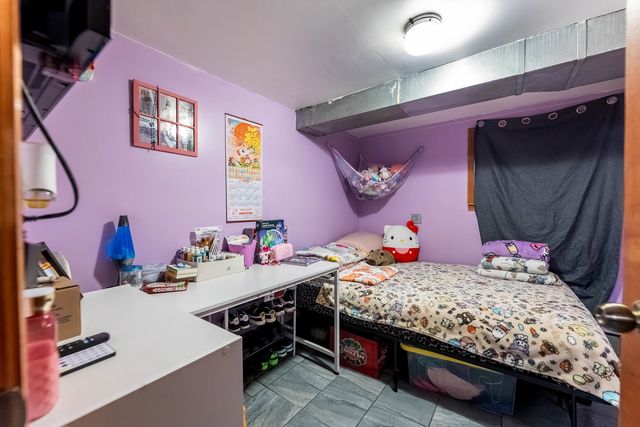 5816 S California Avenue, Chicago, IL 60629