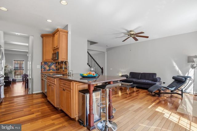 6202 MANCHESTER PARK CIR, Alexandria, VA 22310